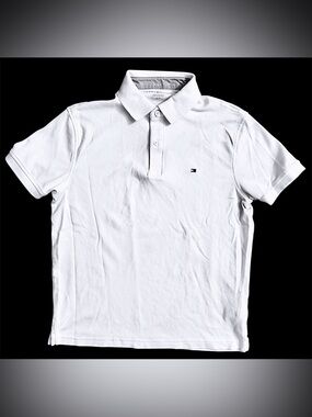 10 listings for $10 🛍️ Tommy Hilfiger Men's White Two Button Polo Shirt